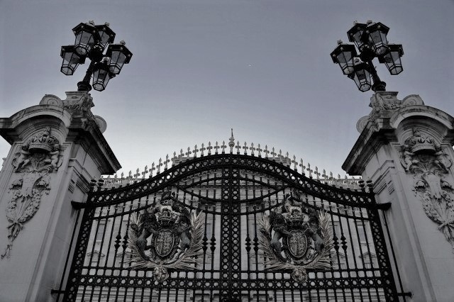 Gate of England Royal